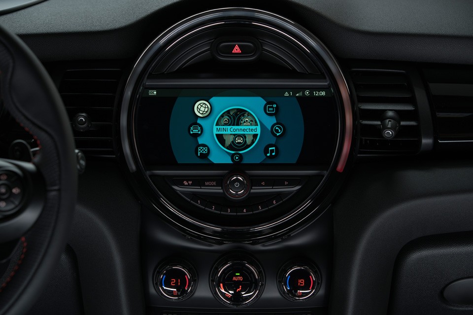 MINI Connected XL.